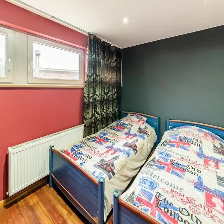 Modern In With Indoor Pool Vakantiehuis Verviers