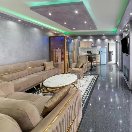 Dom wakacyjny Modern In With Indoor Pool *
